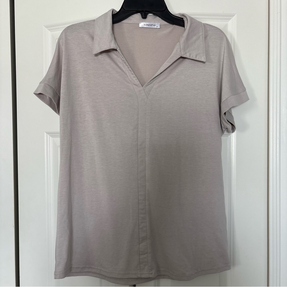 Simple Women's Light Gray Button Down Shirt
